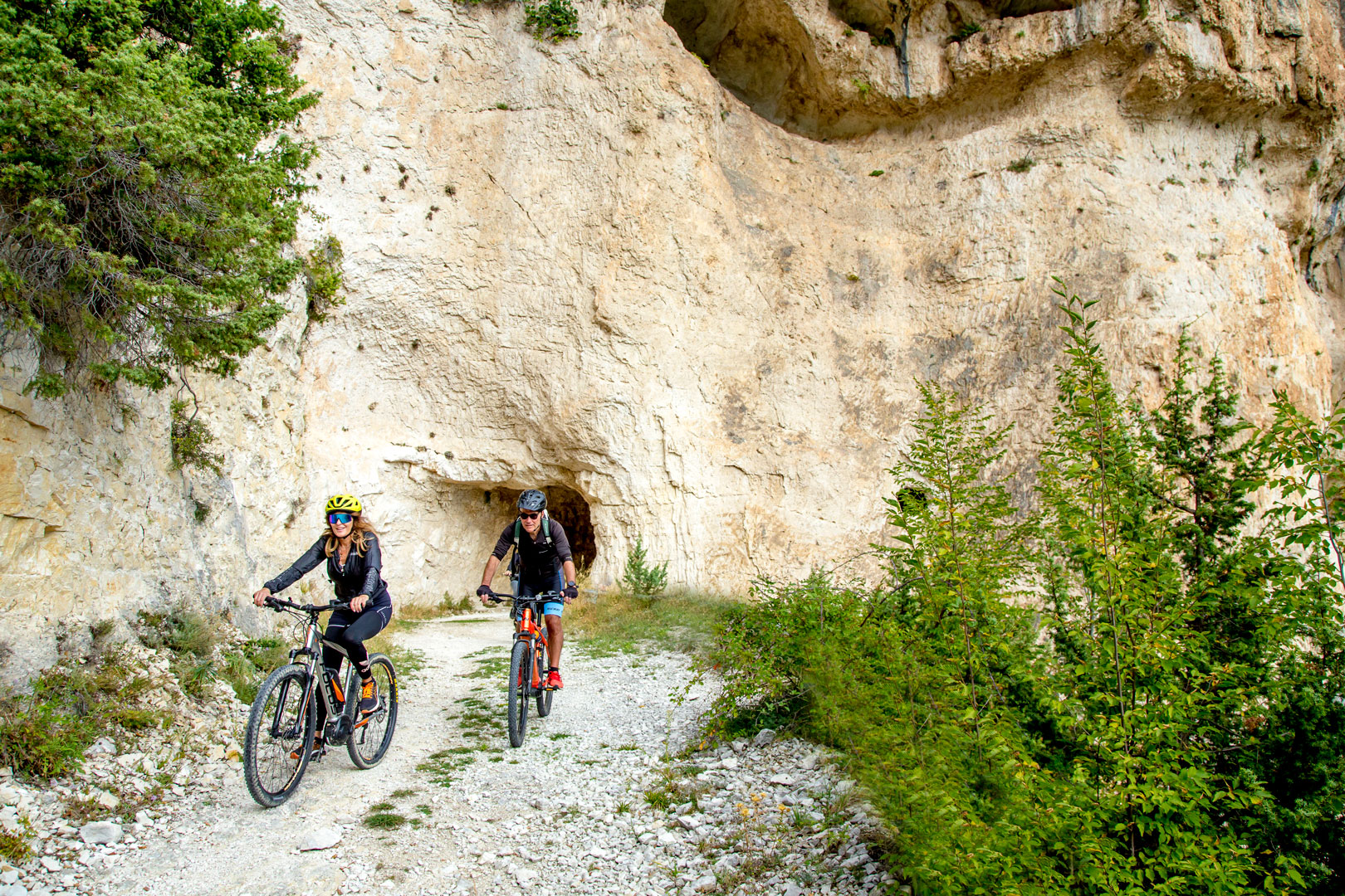 In E-Bike a Pennapiedimonte al Balzolo e alle sorgenti del Linaro
