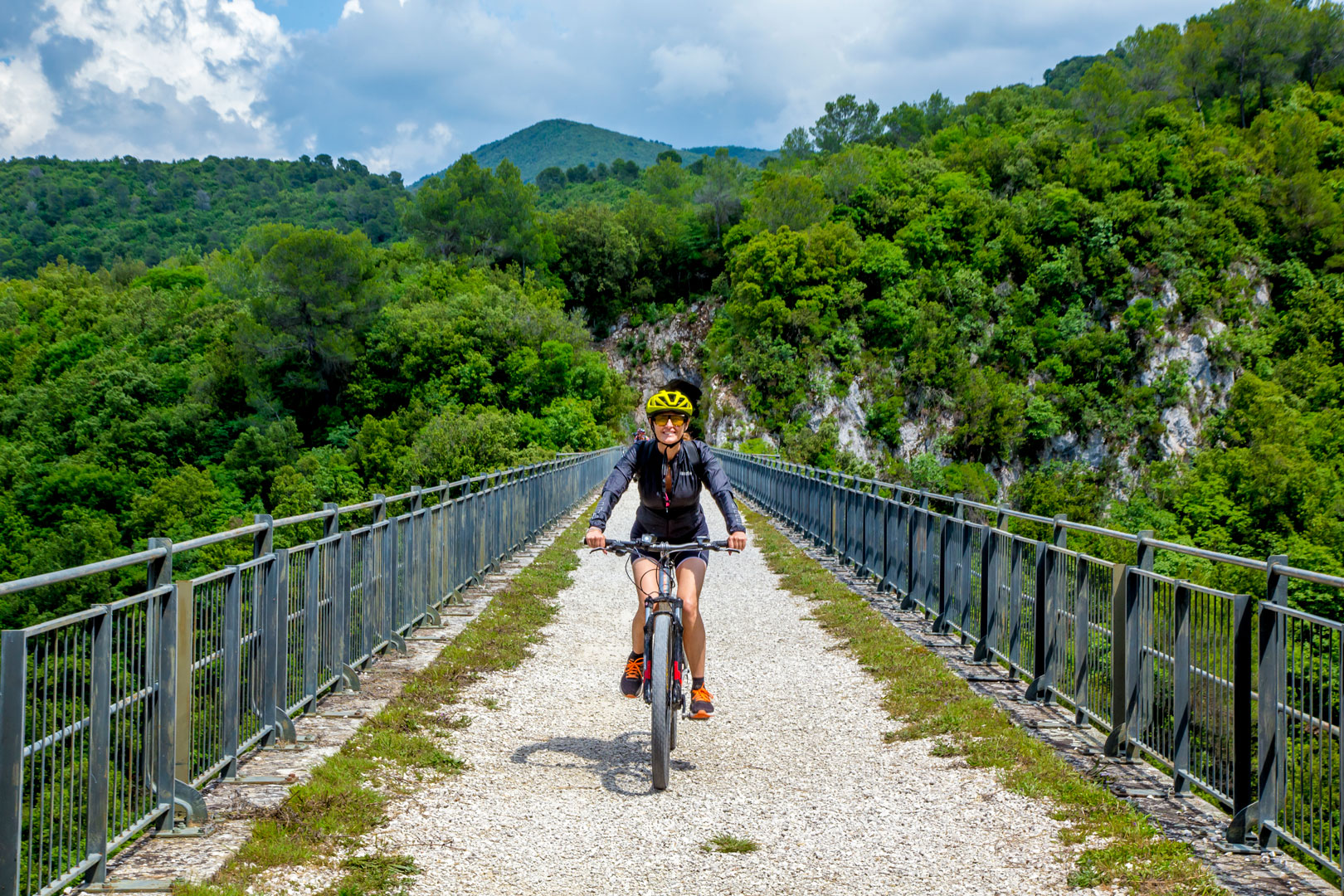 In E-Bike da Norcia a  Spoleto